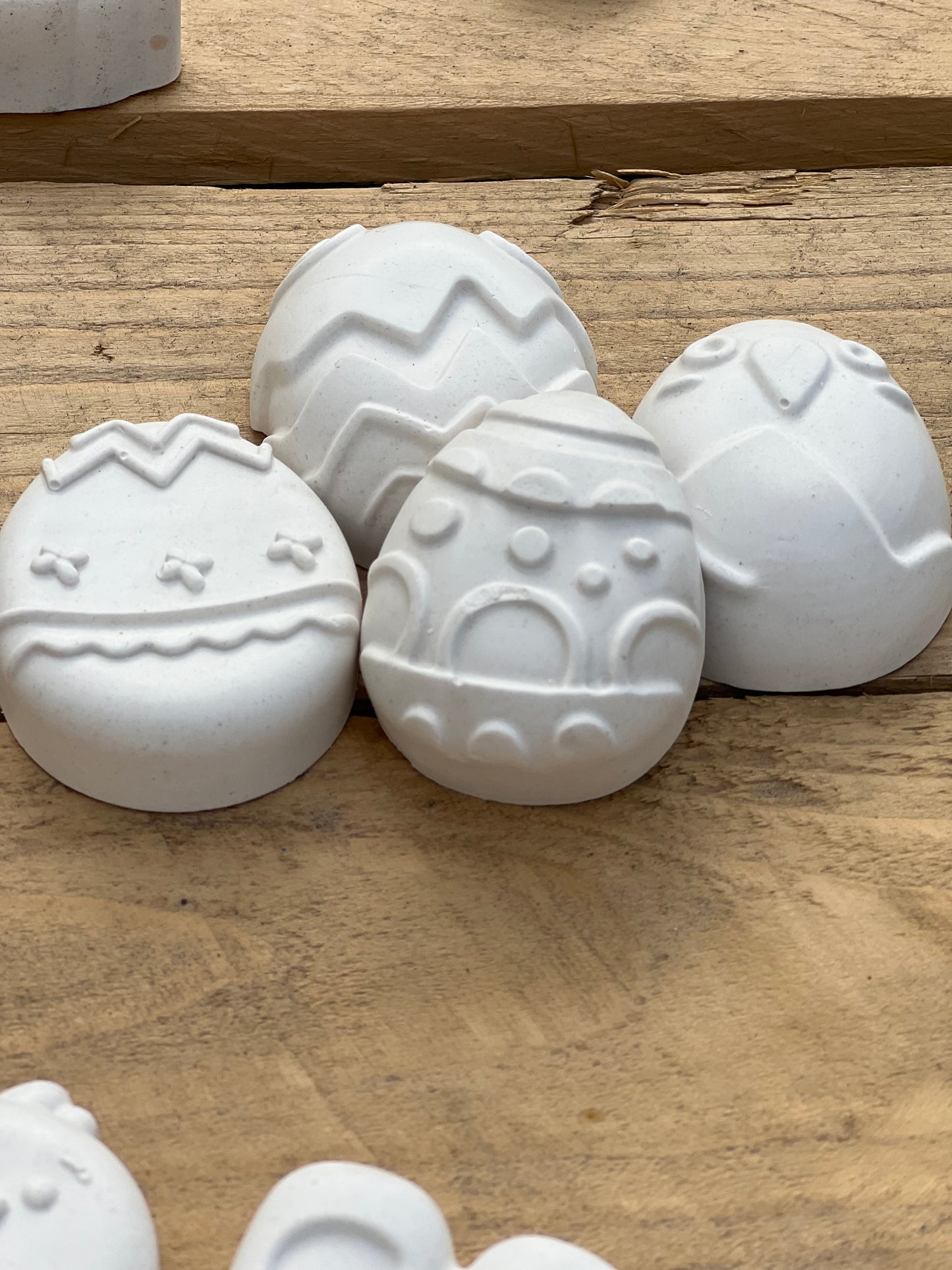 Easter Assorted Figurines- Party Box