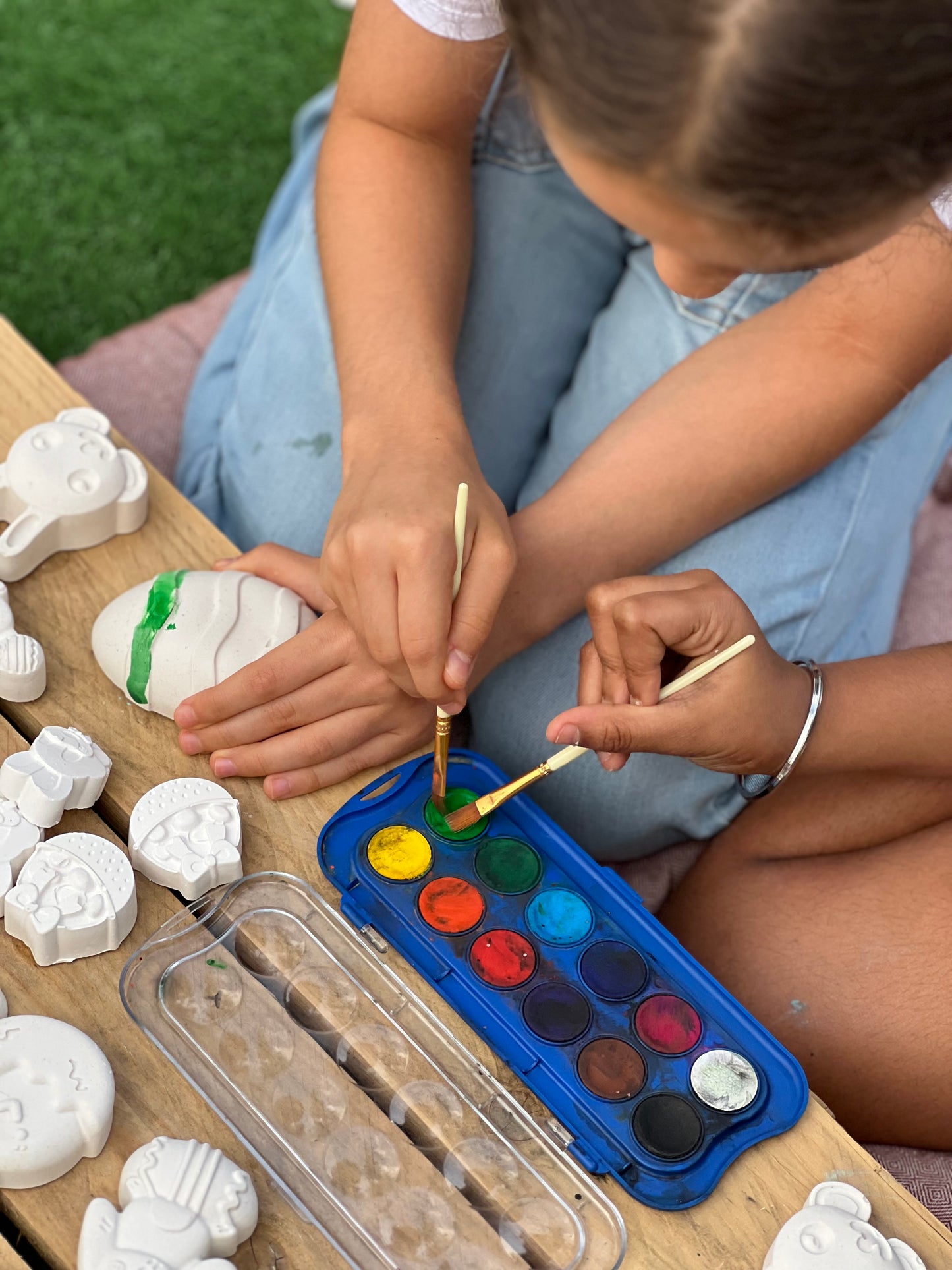 Easter Assorted Figurines- Party Box