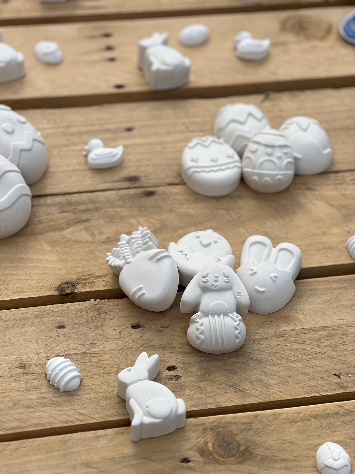 Easter Assorted Figurines- Party Box